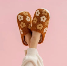 Load image into Gallery viewer, Brown Floral Slippers
