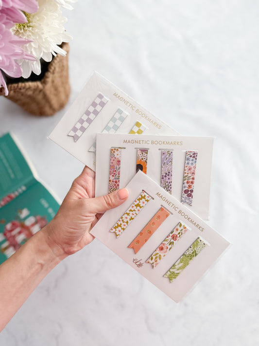 Set of 4 Magnetic Bookmarks